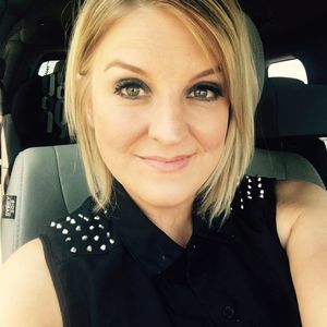 Meet your Posher, Leah